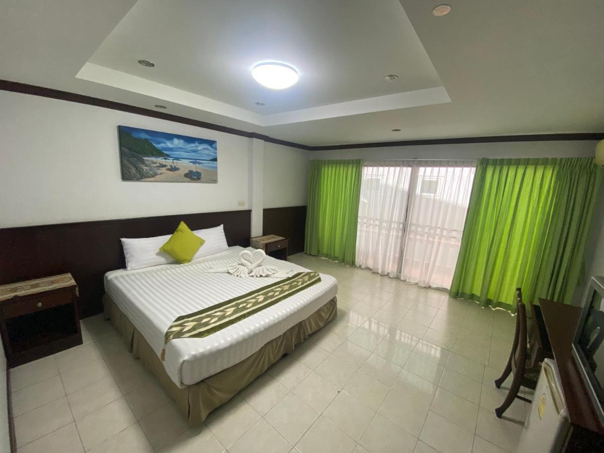 Sue@Cozy Guesthouse Bãi biển Kata Ngoại thất bức ảnh