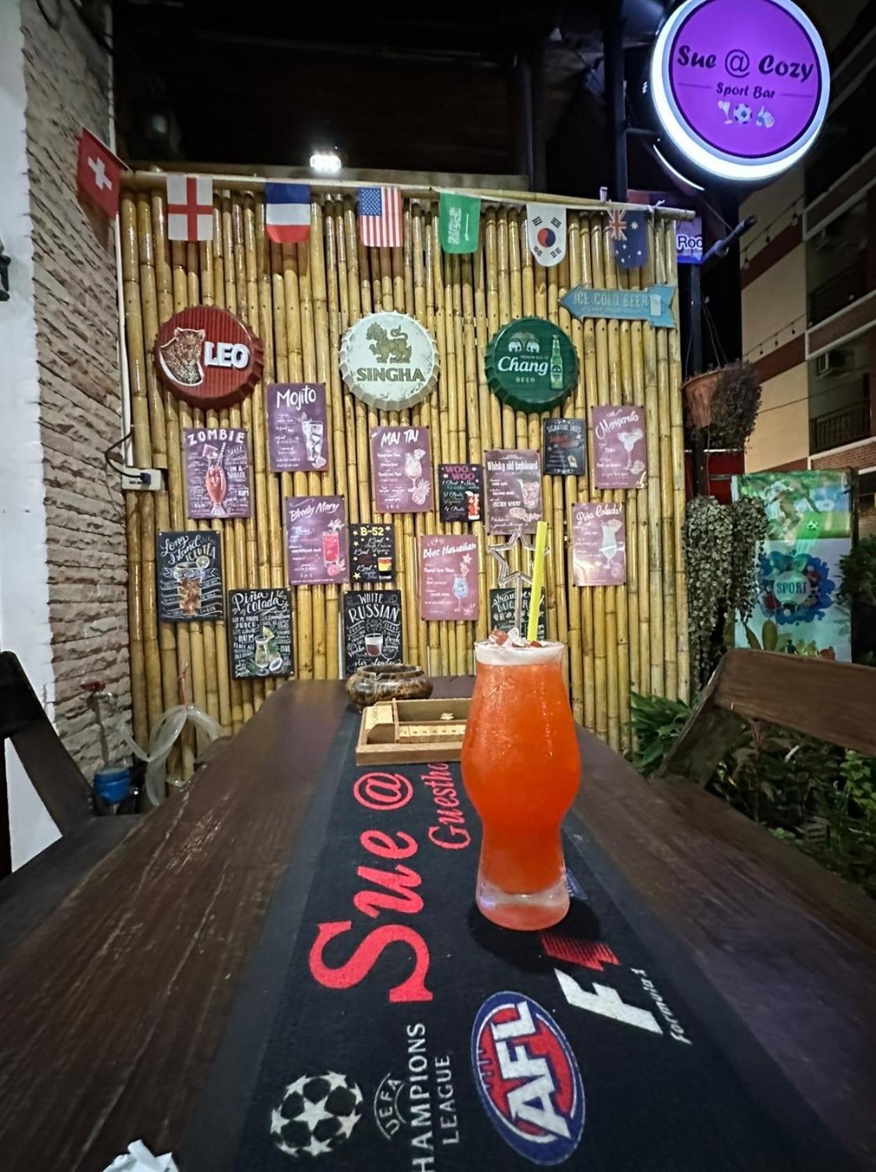 Sue@Cozy Guesthouse Bãi biển Kata Ngoại thất bức ảnh