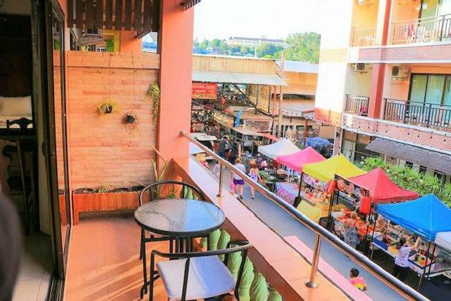 Sue@Cozy Guesthouse Bãi biển Kata Ngoại thất bức ảnh